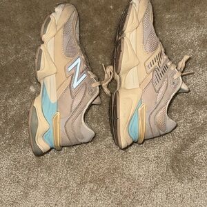 New Balance 9060 Women's Sneakers